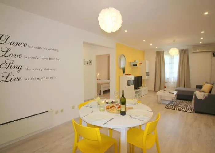 Vakantiehuis Lavanda 3 By Interhome