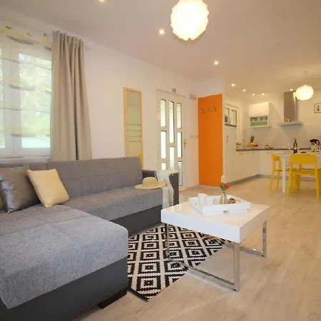 Lavanda 3 By Interhome Nyaraló Poreč