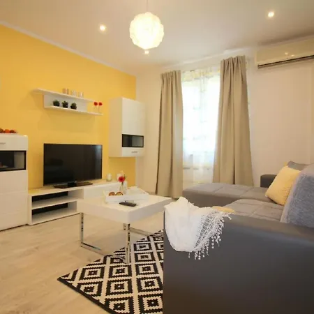 Lavanda 3 By Interhome *