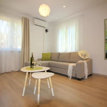 Lavanda 3 By Interhome *